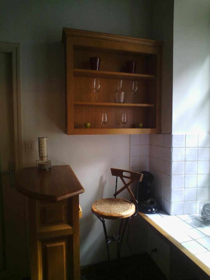 Les Appartements De Шабли Экстерьер фото